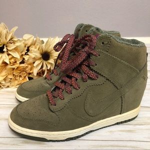 Nike Dunk Sky Hi Suede High Top Sneakers Green